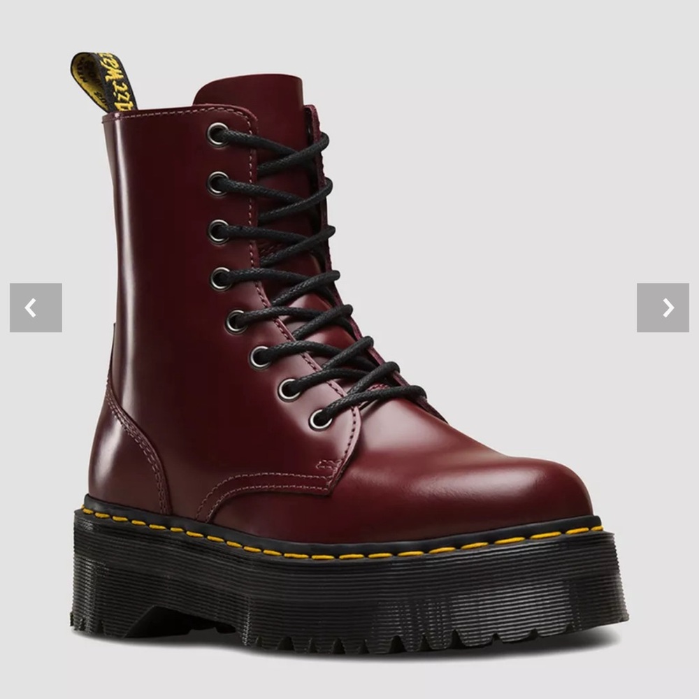 Doc Martens ‘Jadon’ platform boot dark red/burgundy color size 9 like new